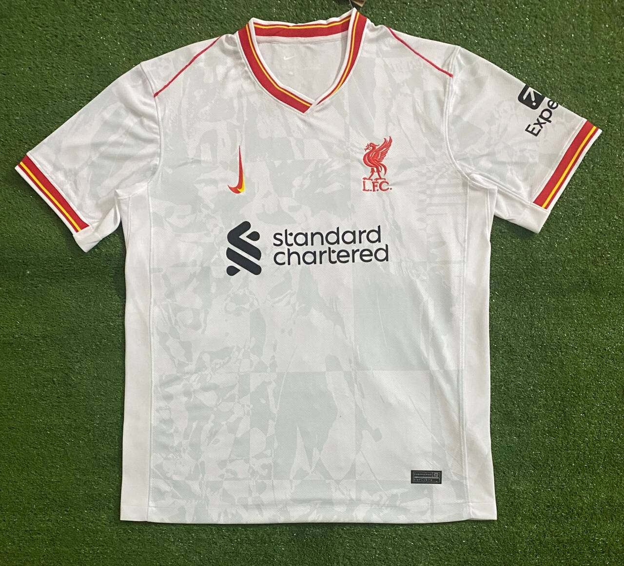 Maillot extérieur Liverpool 24/25